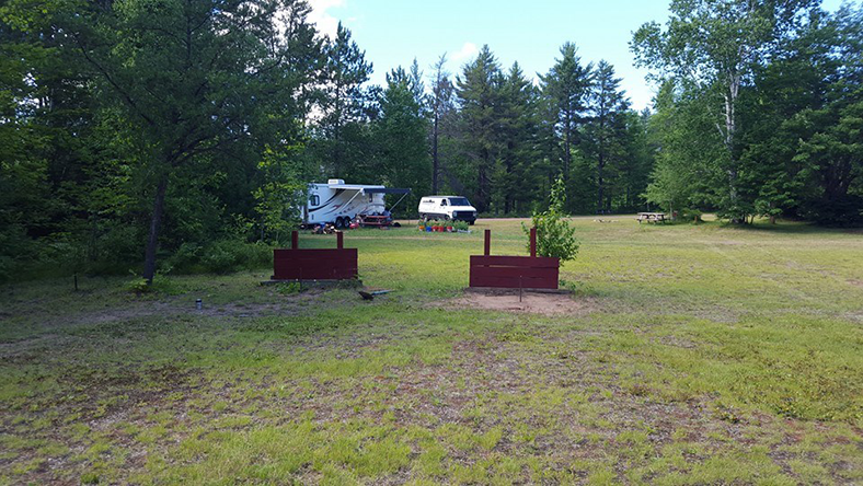 Horseshoe Lake Campground & Cabins - Passport America Camping & RV Club