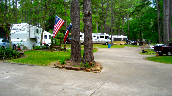 Stow A Way Marina And RV Park - Passport America - The ORIGINAL 50%