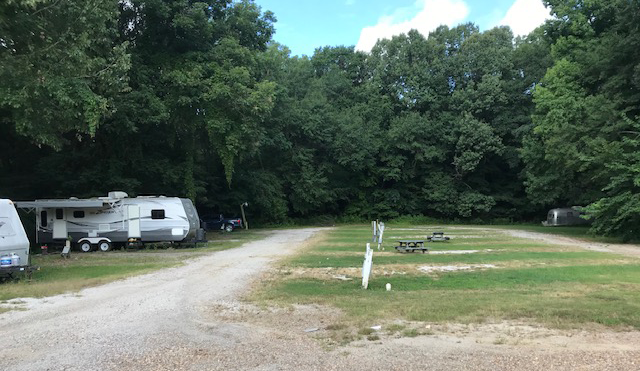 Escape to Serenity: Mississippi's Hidden Gem - Clear Creek Campground