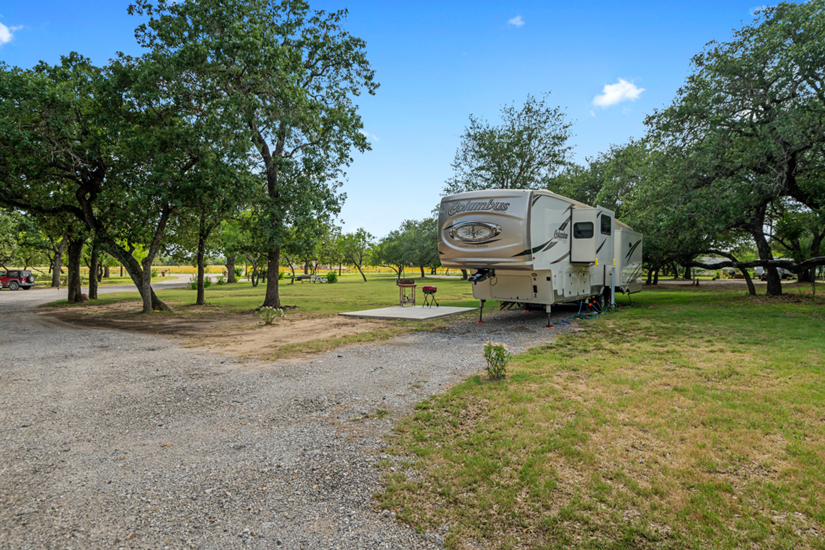 Eagle Ford Estates RV Park - Passport America Camping & RV Club